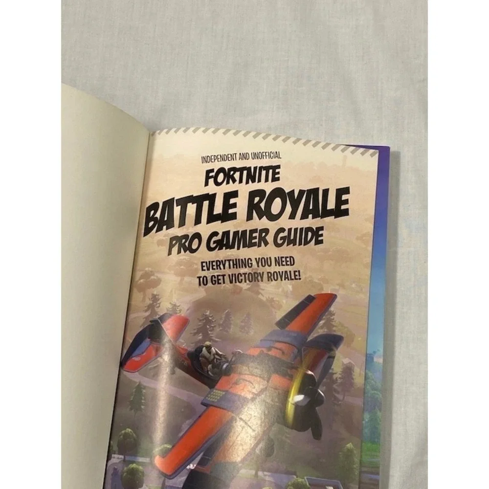 Fortnite Battle Royale Pro Gamer Guide Book Tips‎ Tricks Strategy Guide